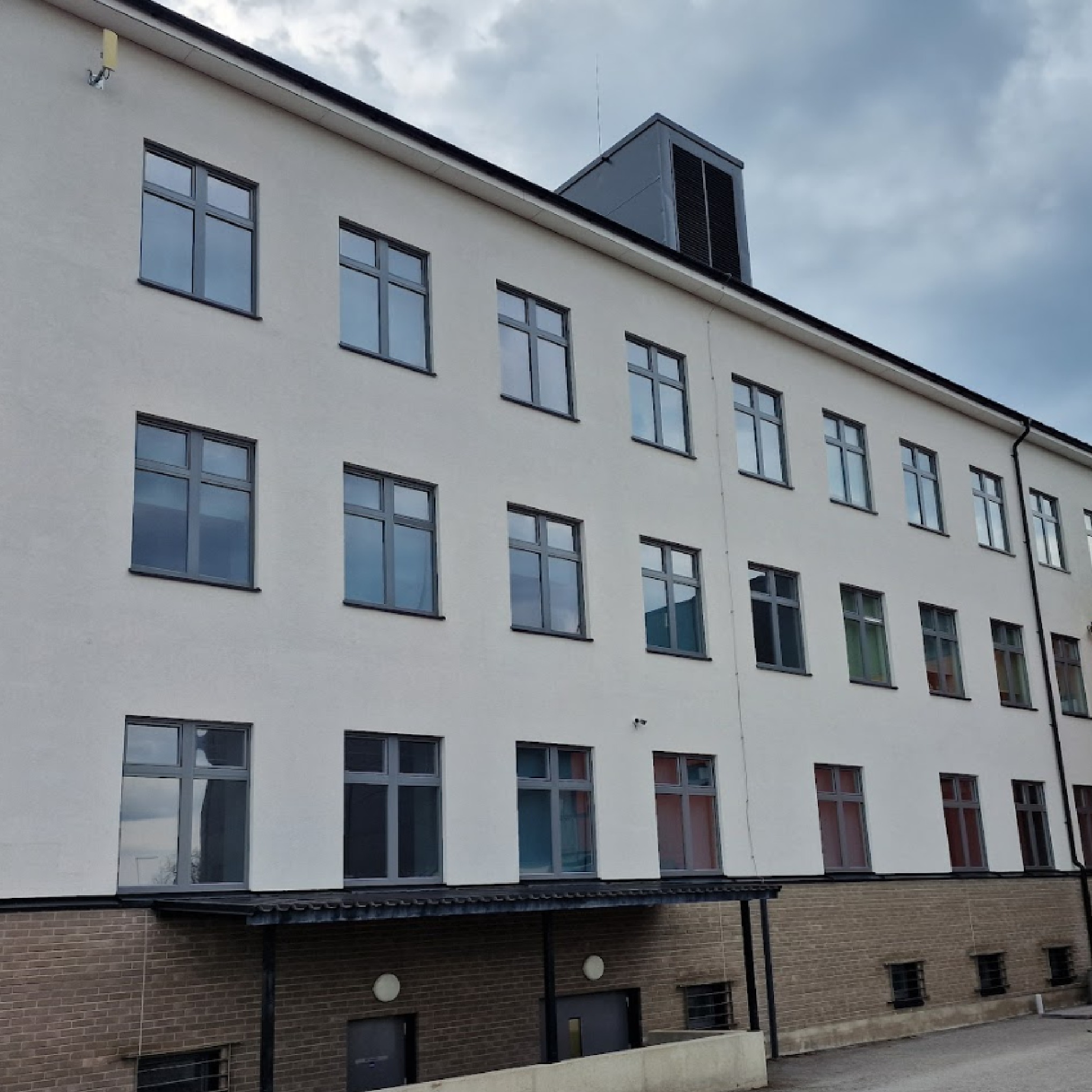 Maarjamaa School, Tapa - Silver 44XC